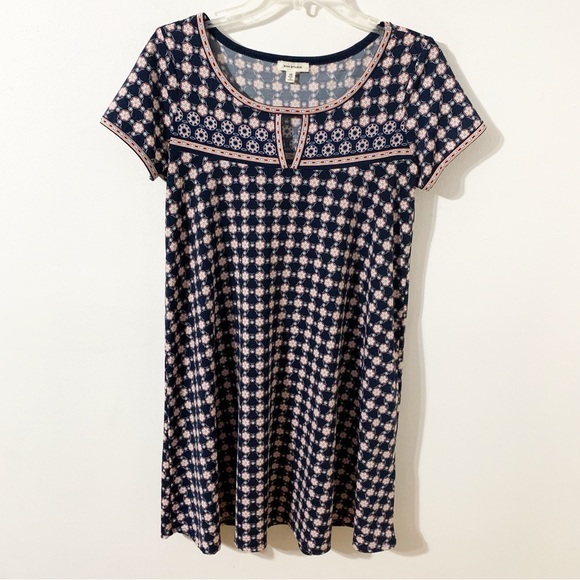 Max Studio Multicolor Geometric Pattern Short Sleeve Dress Keyhole Style 6912W64 - Picture 1 of 9